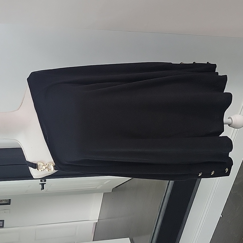 NWT BloomChic 2X Off Shoulder Sweater Gold Metal Details